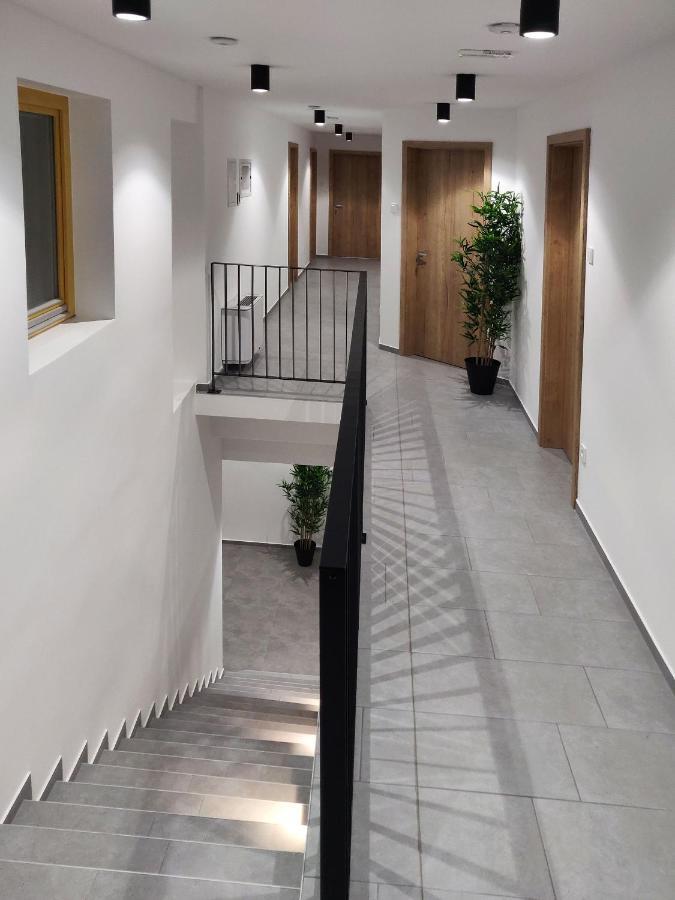 Pubyland Rooms & Apartments Rogatec Экстерьер фото