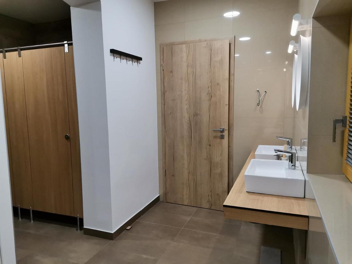 Pubyland Rooms & Apartments Rogatec Экстерьер фото