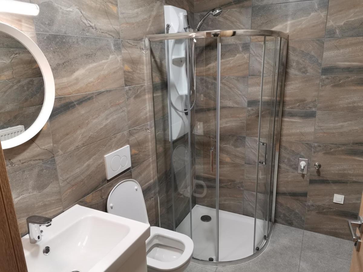 Pubyland Rooms & Apartments Rogatec Экстерьер фото